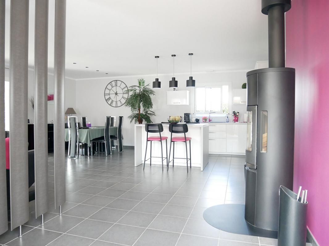 CARBONNE Maison Carbonne de 100 m² avec 3 chambres, piscine et garage 3