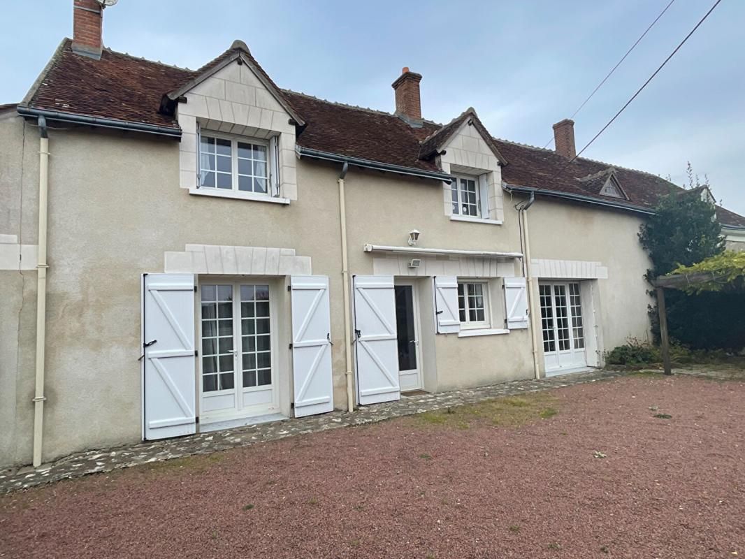 A VENDRE Maison Epeigné Les Bois 8 pièces 185 m2