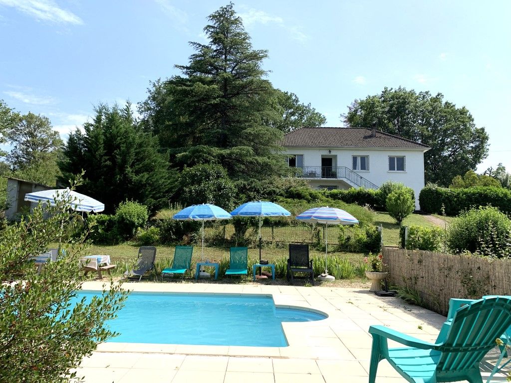 Maison Cahors, 4/5 chambres, avec piscine et grand jardin