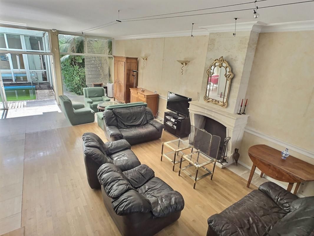 Vente Maison 240m2 BORDEAUX (33300)