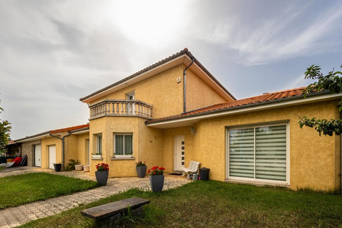 CLERMONT-FERRAND Villa provençale de 182 m² quartier Saint Jean 1