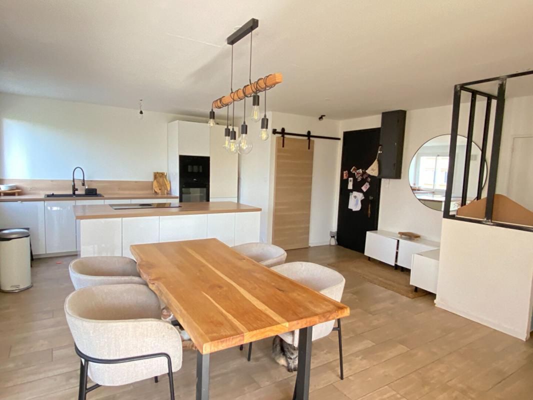 AUBAGNE Exclusivité, Aubagne résidence le Valriant 1, appartement de type 3 de 68,4m² 2