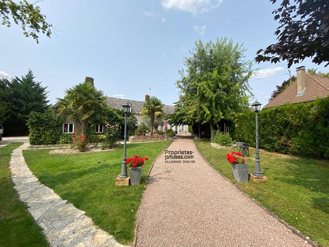 Maison Aix Villemaur Palis 9 pièce(s) 260 m2