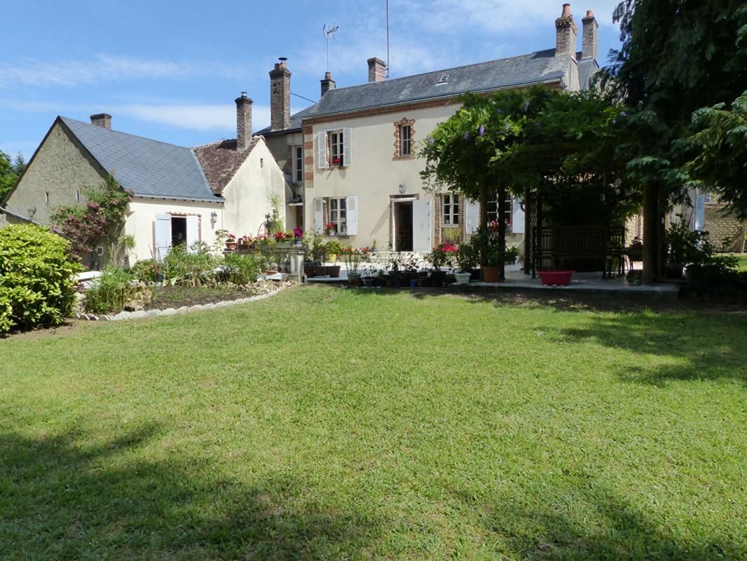 Maison bourgeoise Bouloire (72440) 9 pièce(s) 247 m2