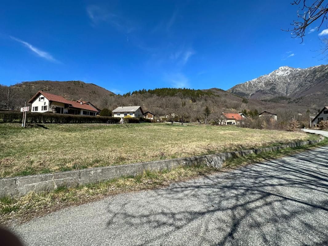 Terrain St Firmin En Valgodemard 2825 m2