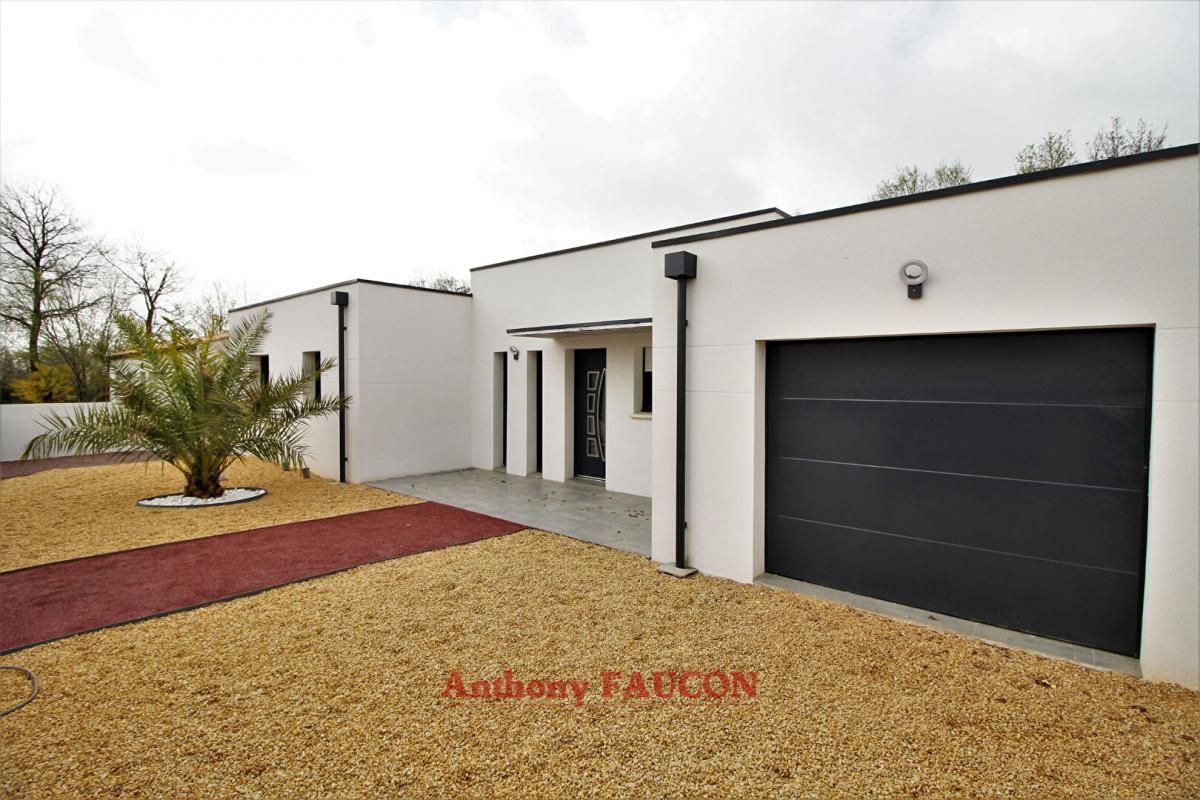 Maison Mareuil Sur Lay Dissais 5 pièce(s) 108 m2