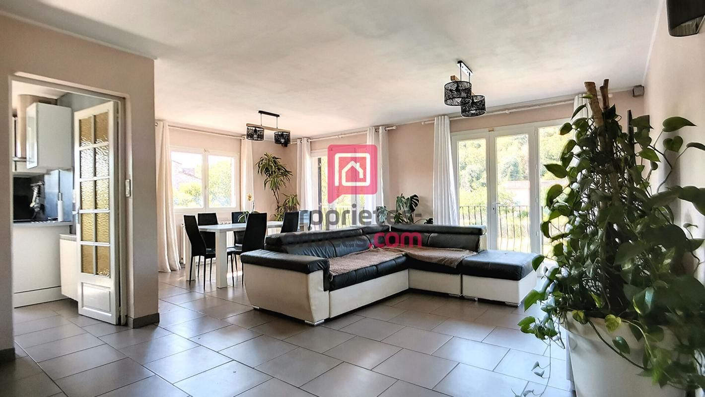 VILLA 5 Pièces Tourves 83170