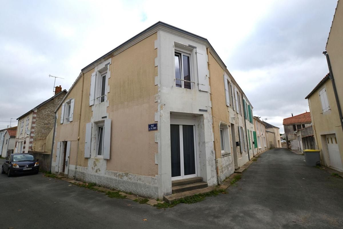 Maison Nalliers 5 pièce(s) 106.85 m2