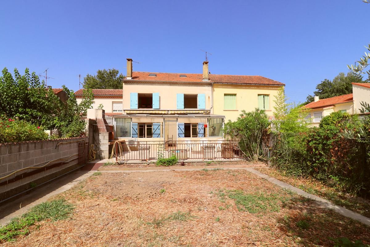 AVIGNON Grande Maison avec potentiel Avignon 10 pièce(s) 203m2 1