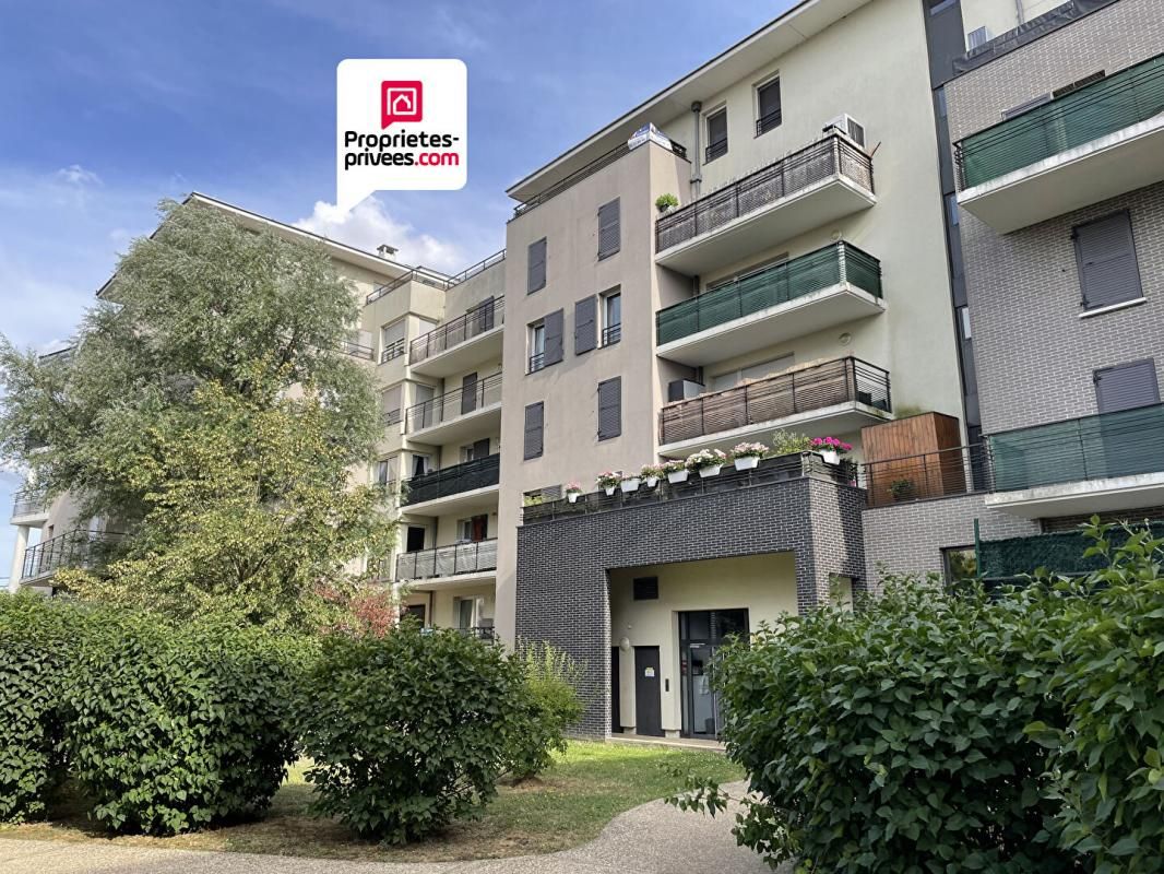 Appartement Parc en Seine 3 pièce(s) 63 m2 2 chambres Balcon parking 235000 HAI