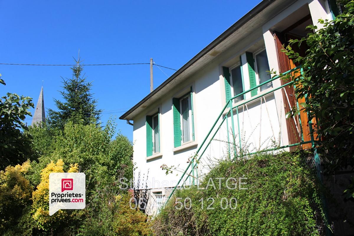 Maison 6 pièce(s) 99 m2 - Bort-Les-Orgues (19)