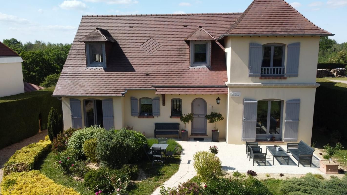 Maison Anet 7 pièces 163 m2