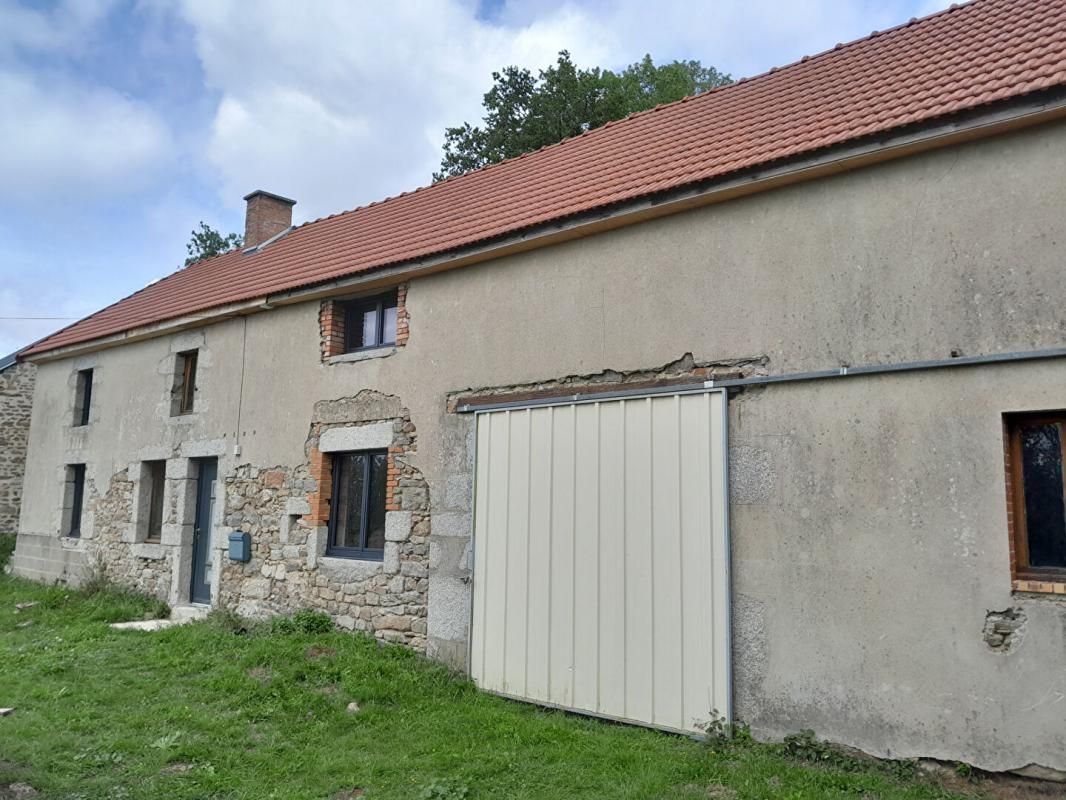 Maison Dontreix 6 pièce(s) 100 m2