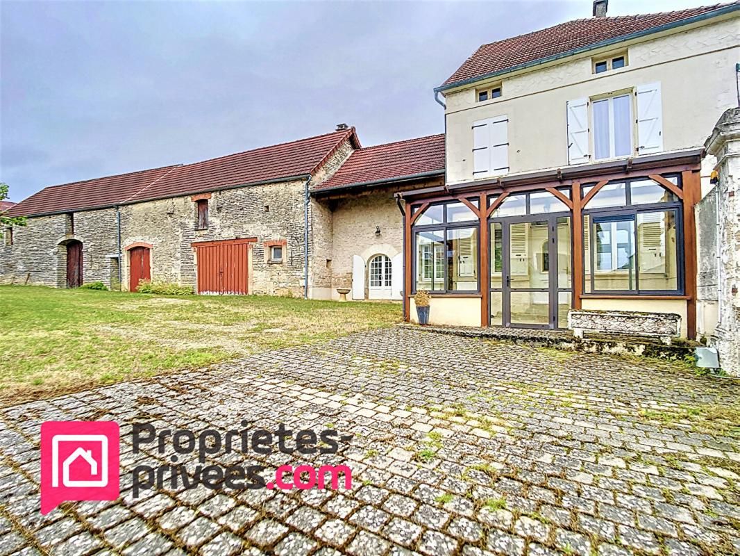 Maison Chassignelles 4 pièces + dépendances