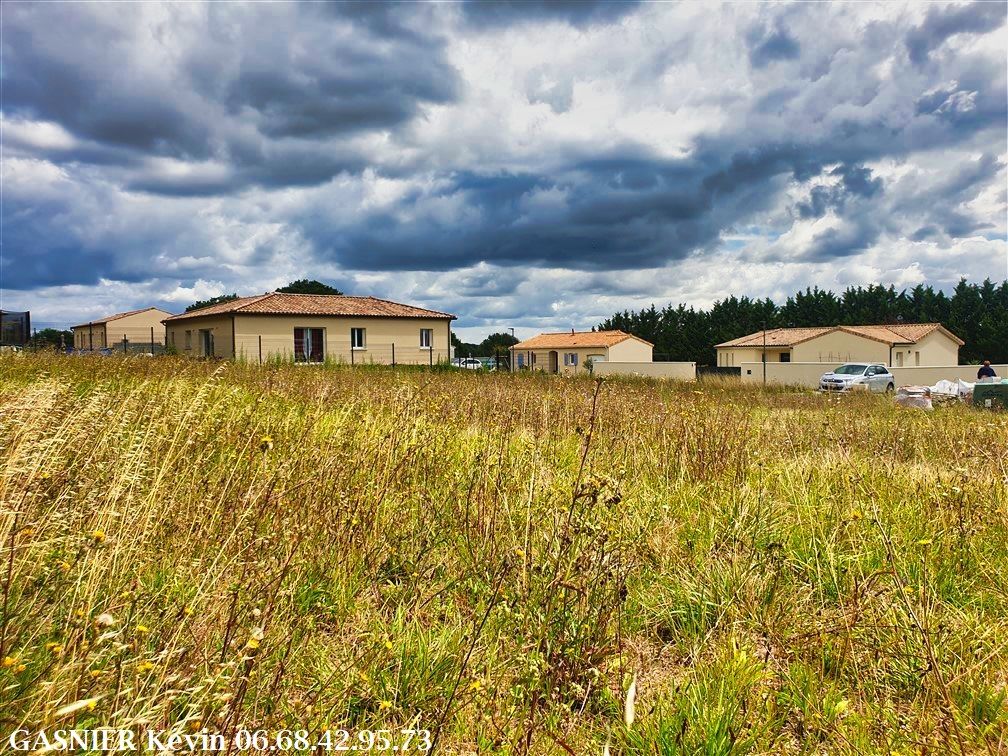 SIREUIL (16440) : Terrain constructible de 625m2