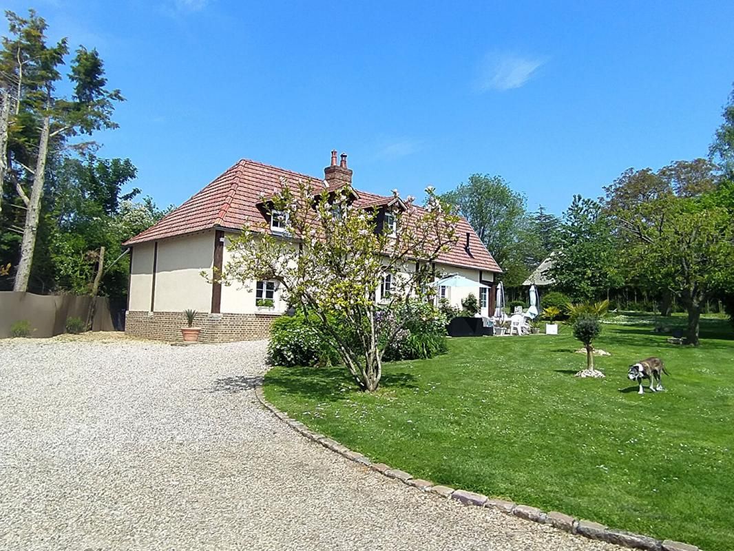 Proche Gisors & Etrépagny Proprieté Equestre , Maison 180 m² 5chambres sur 12000 m²