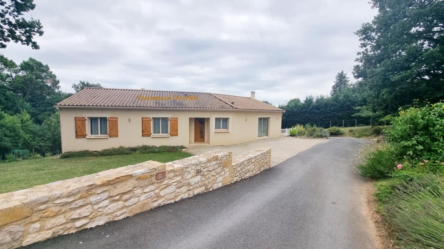 24210 THENON maison contemporaine de plain pieds