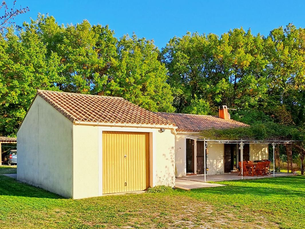 Maison individuelle 6 pièces 3 chambres 104 m2  ESTOUBLON (04270)