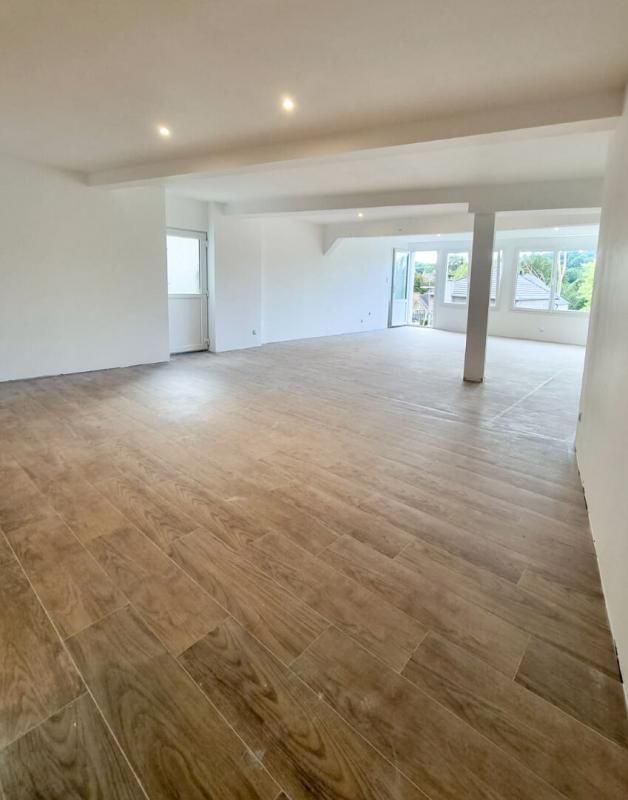 Appartement en Duplex - 165m² - PLANCOËT