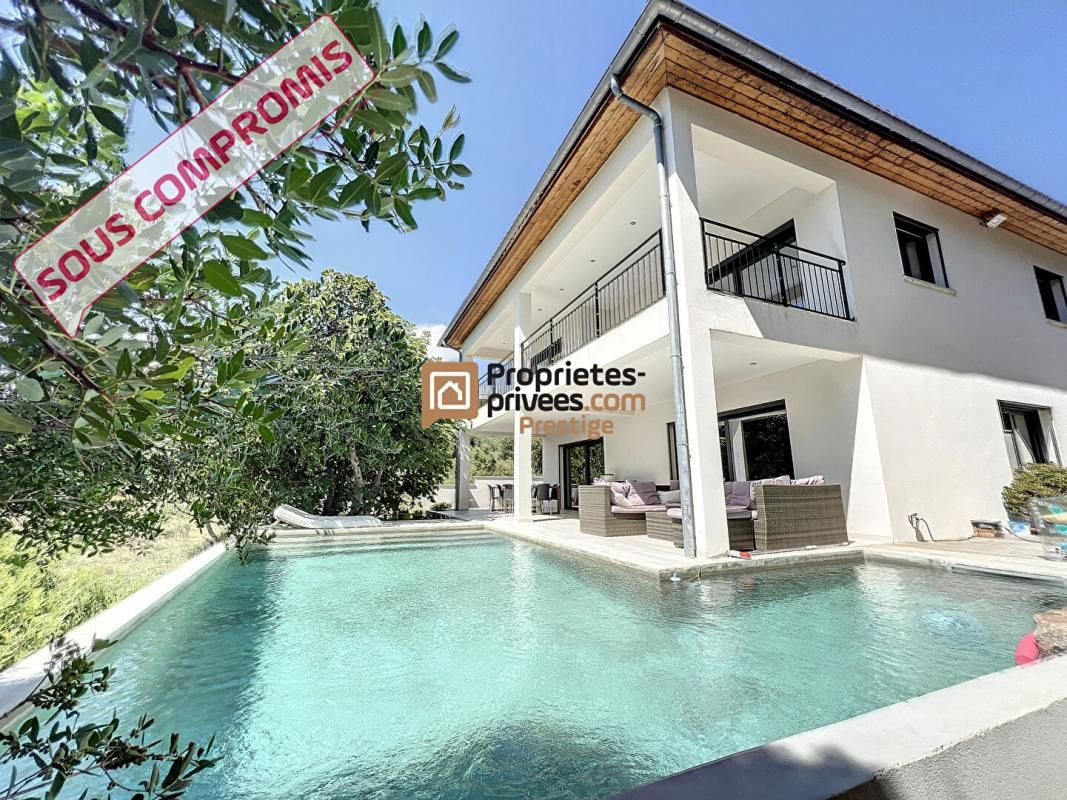 VILLA D'ARCHITECTE - 160 m2 - PISCINE - PORTO-VECCHIO - CORSE DU SUD - FRANCE