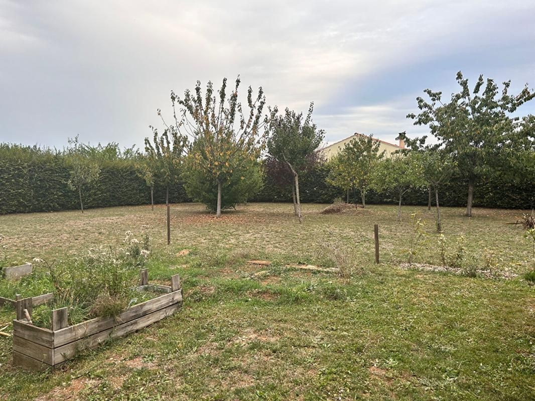Terrain Saint Jean De Beugne 1255 m2
