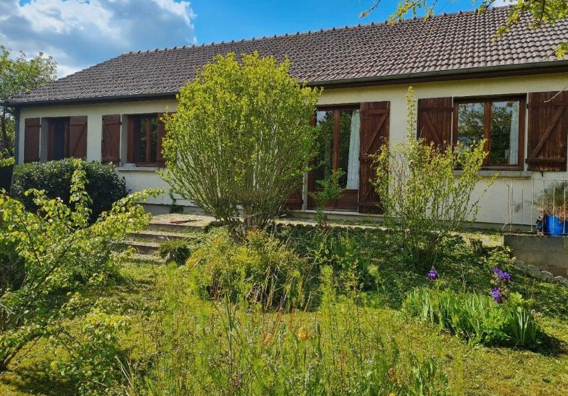 AIX-EN-OTHE Pavillon sur sous sol 1