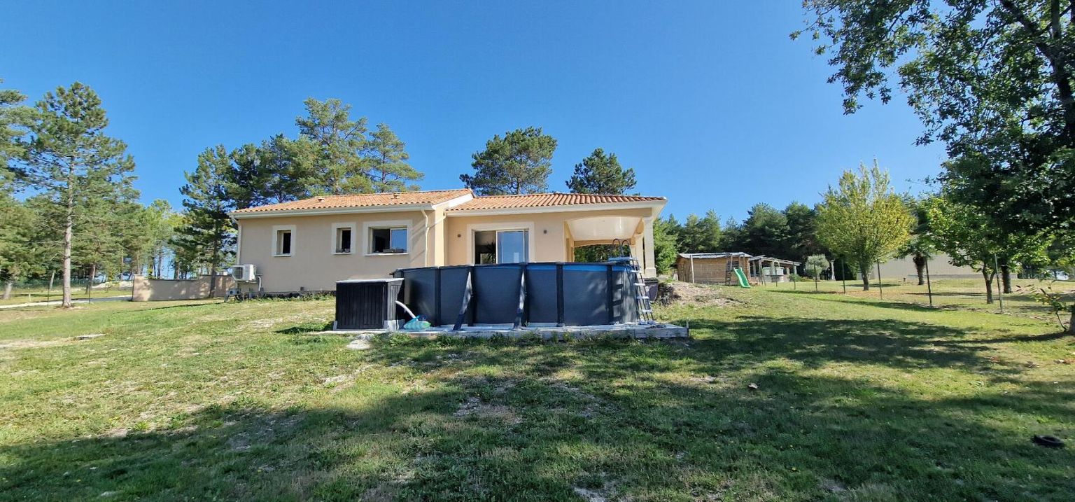 Maison Bassillac Et Auberoche 4 piéces100 m2