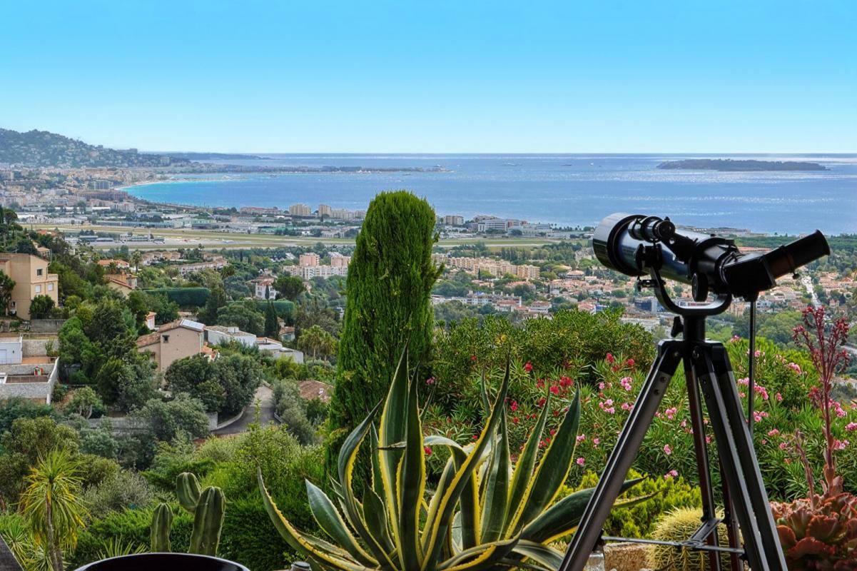 MANDELIEU-LA-NAPOULE MAGINIQUE T4 VUE MER PANORAMIQUE 2