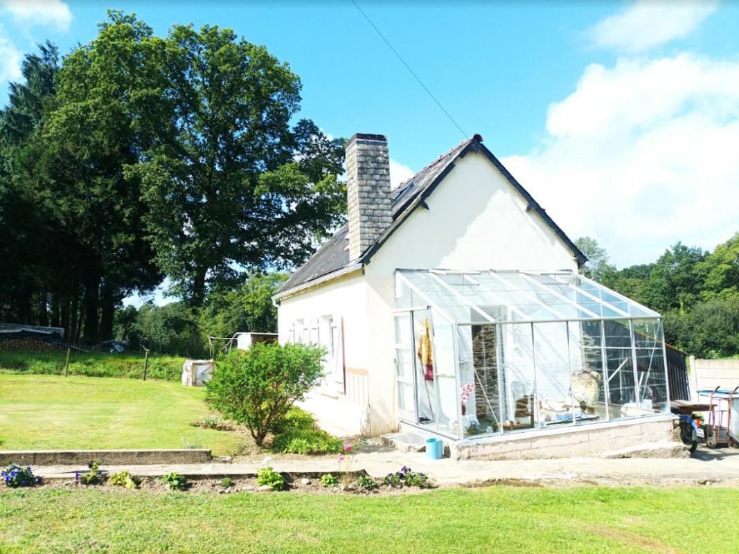 22340 Paule maison proche du canal très bien entretenue avec locataire en place