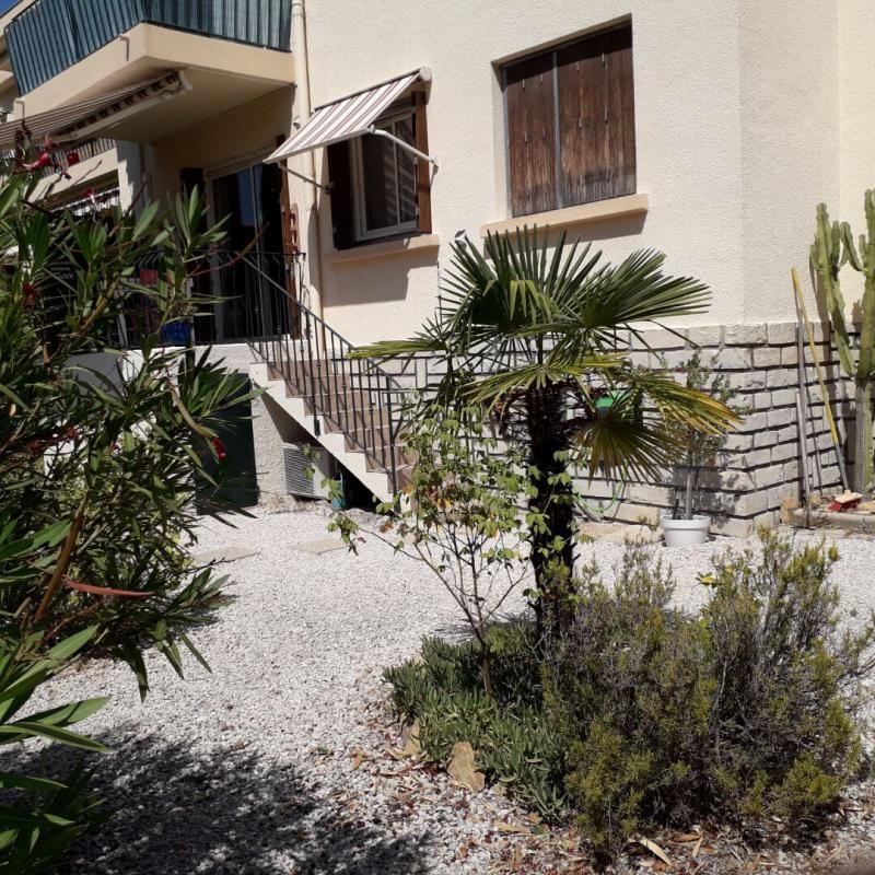 Appartement 2 pièces à St Cyr sur mer (83270)