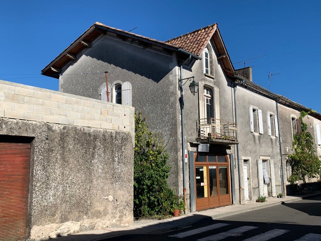 Maison  de village 7 pièce(s) 130 m2