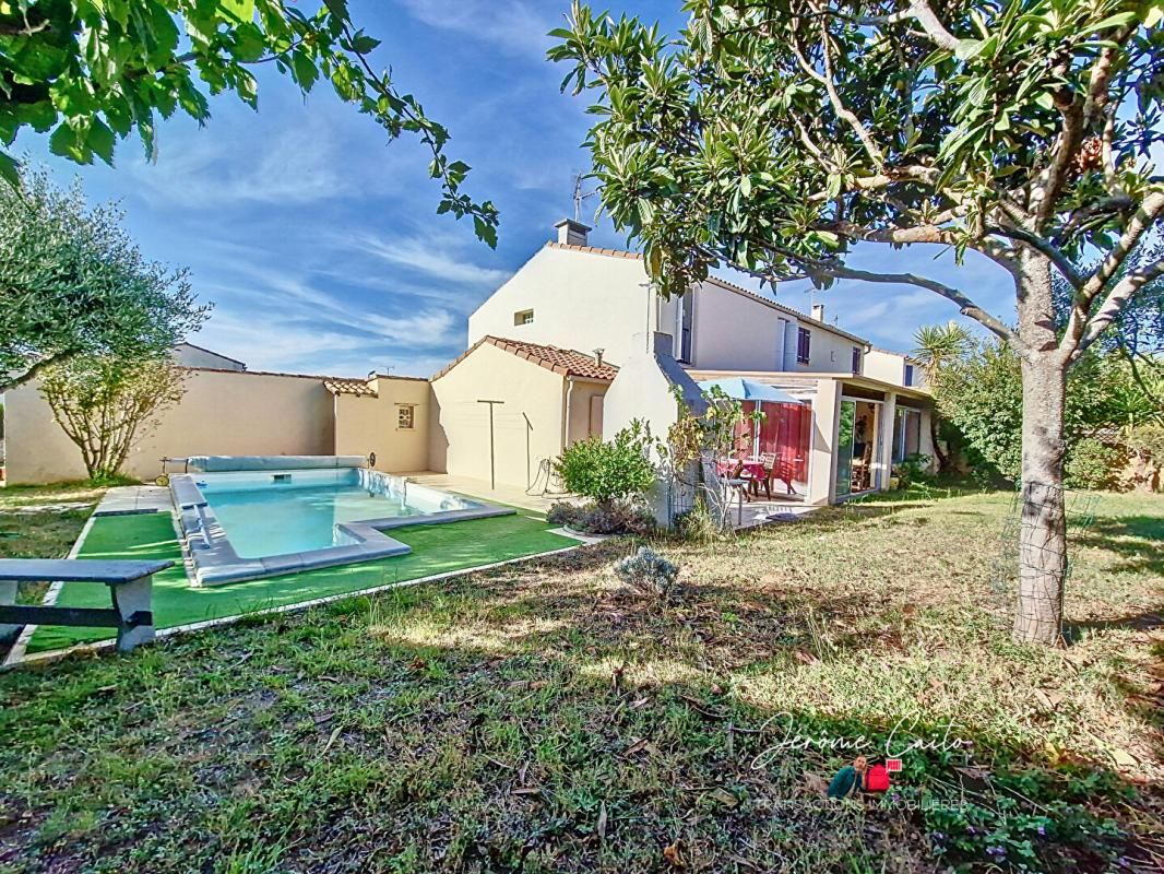 Maison Caissargues 6 pièce(s) 113 m2