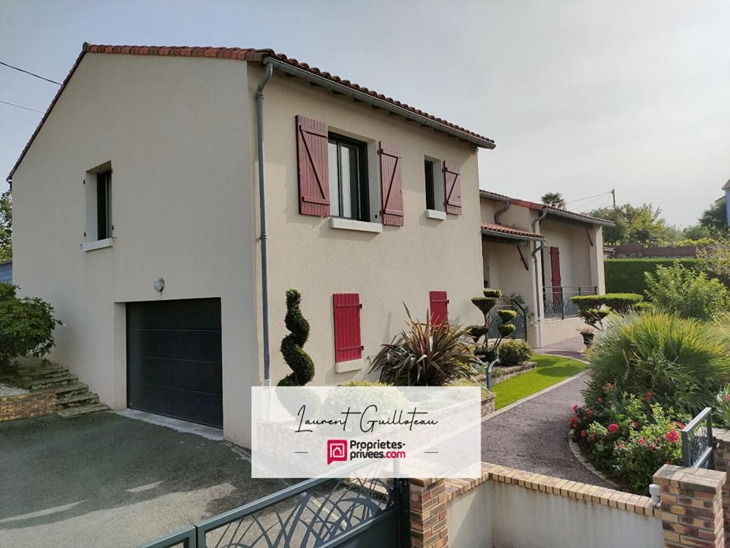 Maison Mortagne sur Sèvre 6 pièces 135 m2