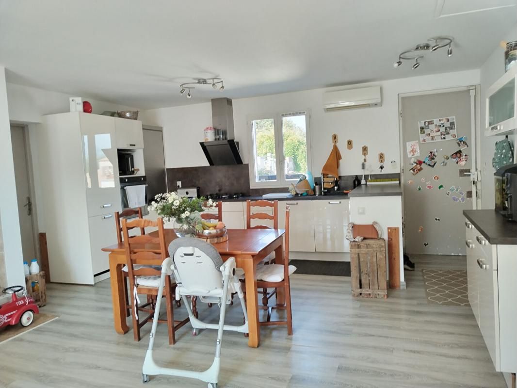 Maison à Cereste 4 pièce(s) 94 m2