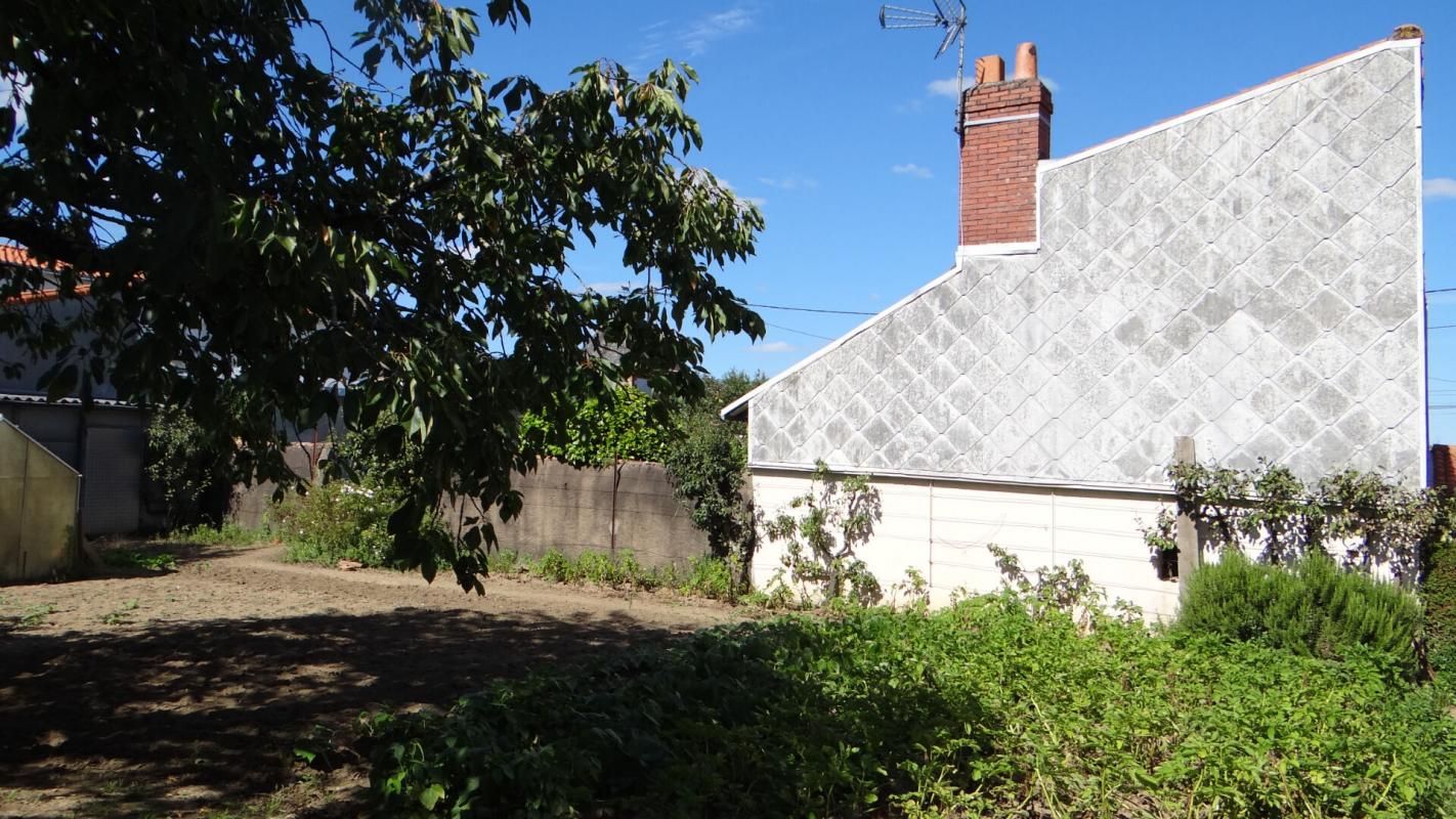 VALLET Vallet Maison à Rénover de type T4 : 71,58 M² sur terrain de 318 M² 3
