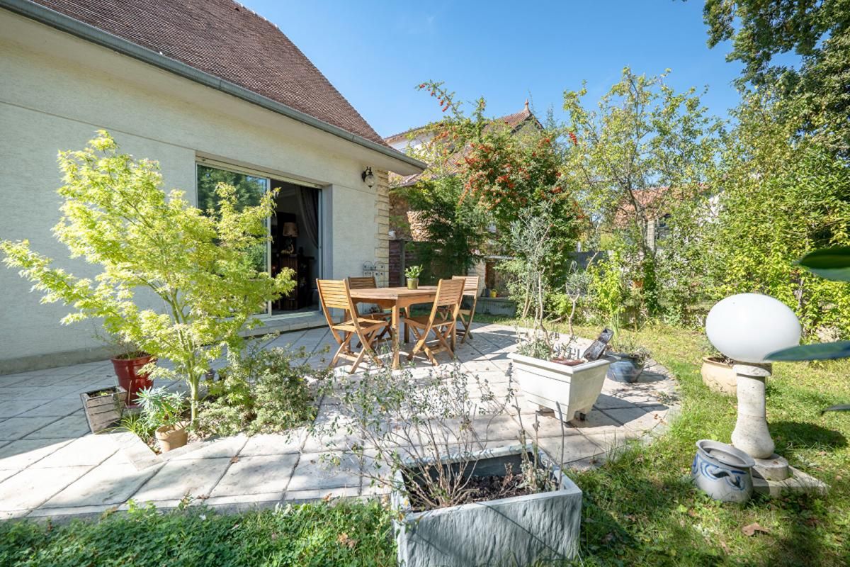 Maison Champigny Sur Marne 6 pièces 160 m2