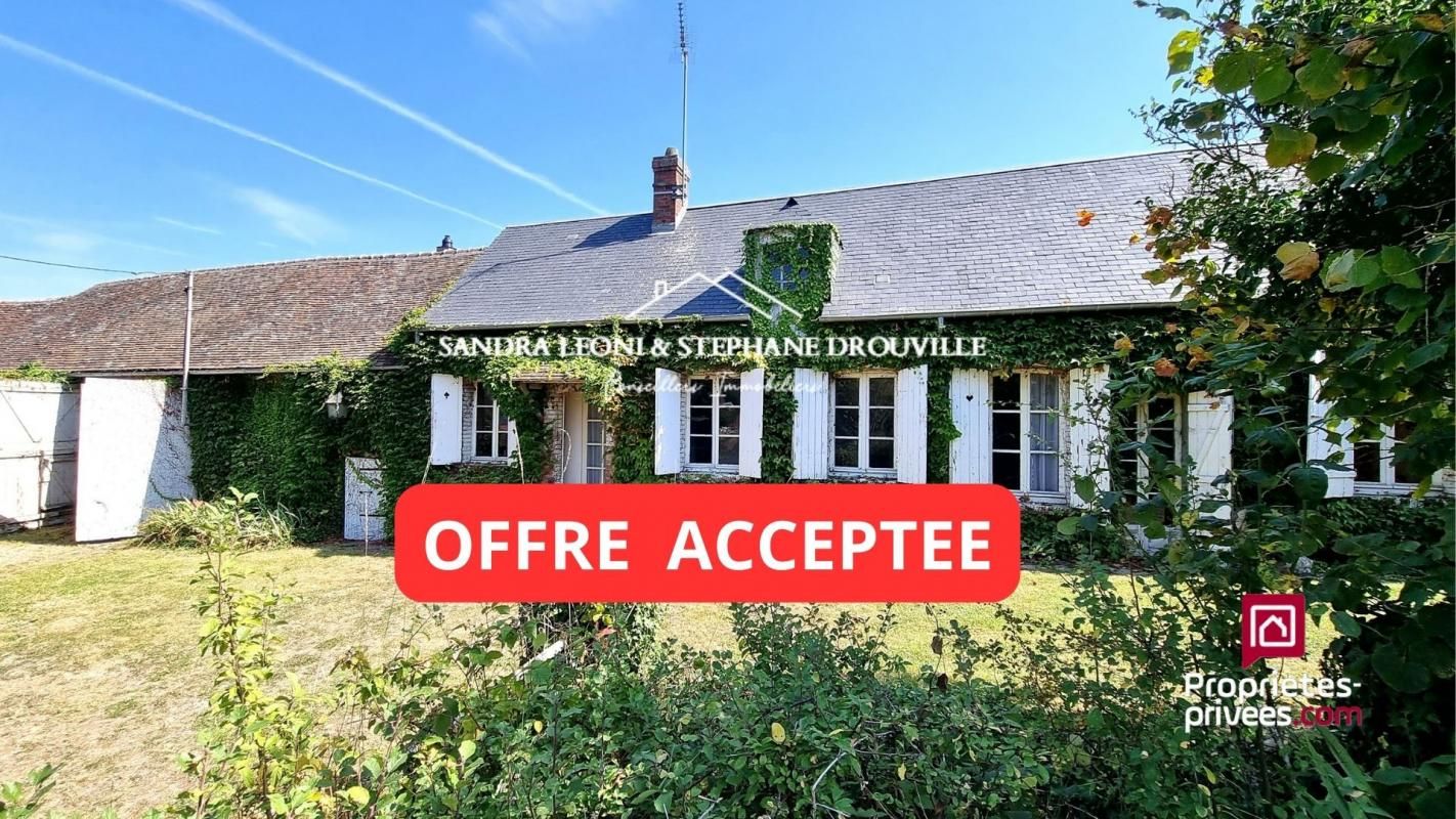 BELLE MAISON FAMILIALE, pleine de charme et de caractère, de 93 m2, 5 pièces, dépendance, grange, sur parcelle de 965 m², proche JOUY. Ref annonce 340536