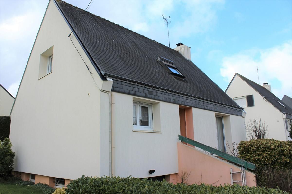 Maison dans le bourg
