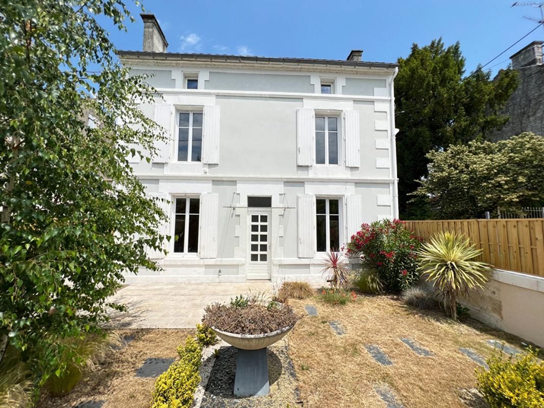 Maison Gond Pontouvre 4 pièce(s) 135 m2
