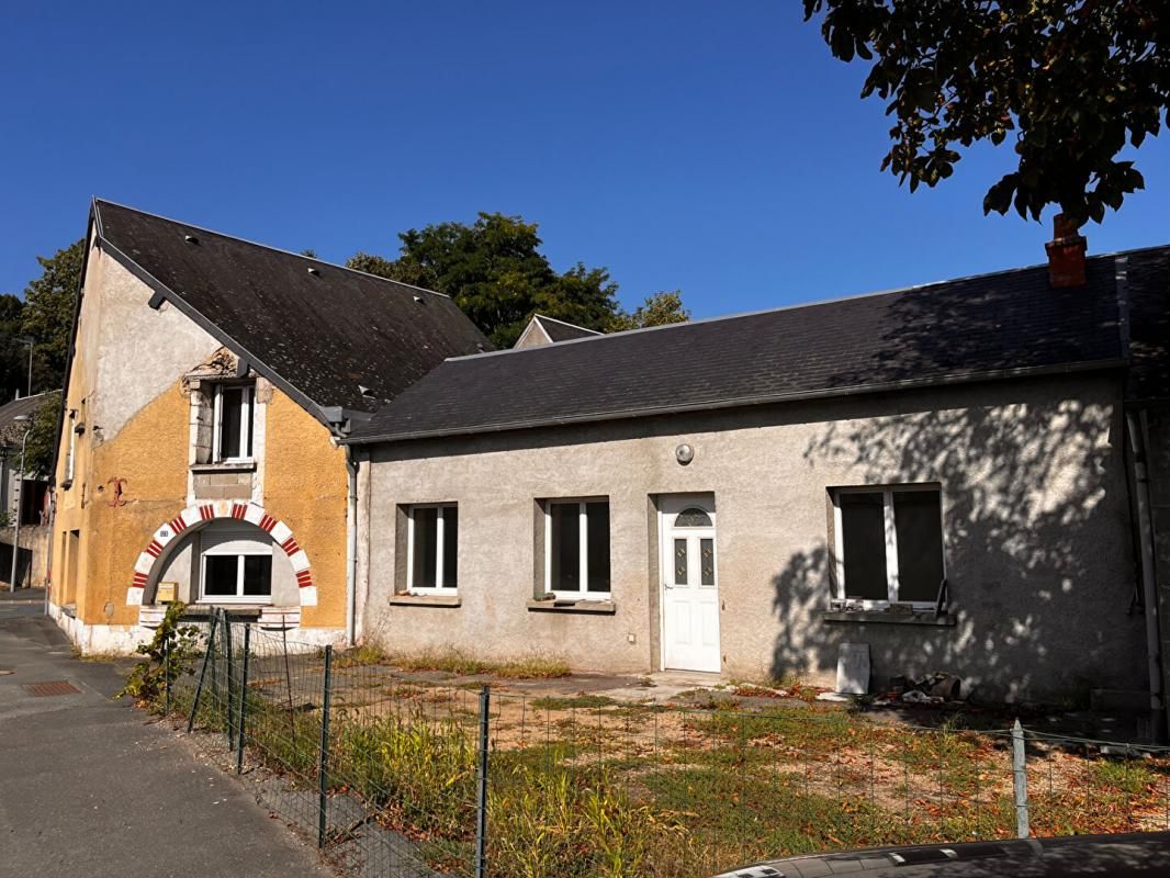 Maison Montval-sur-loir 6 pièce(s) 136 m2 - 5 Chambres