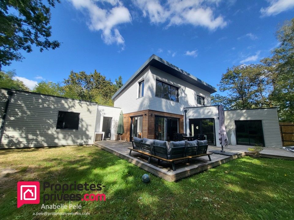 Challans 85300 - Maison d'architecte 170 m2 - 3 chambres