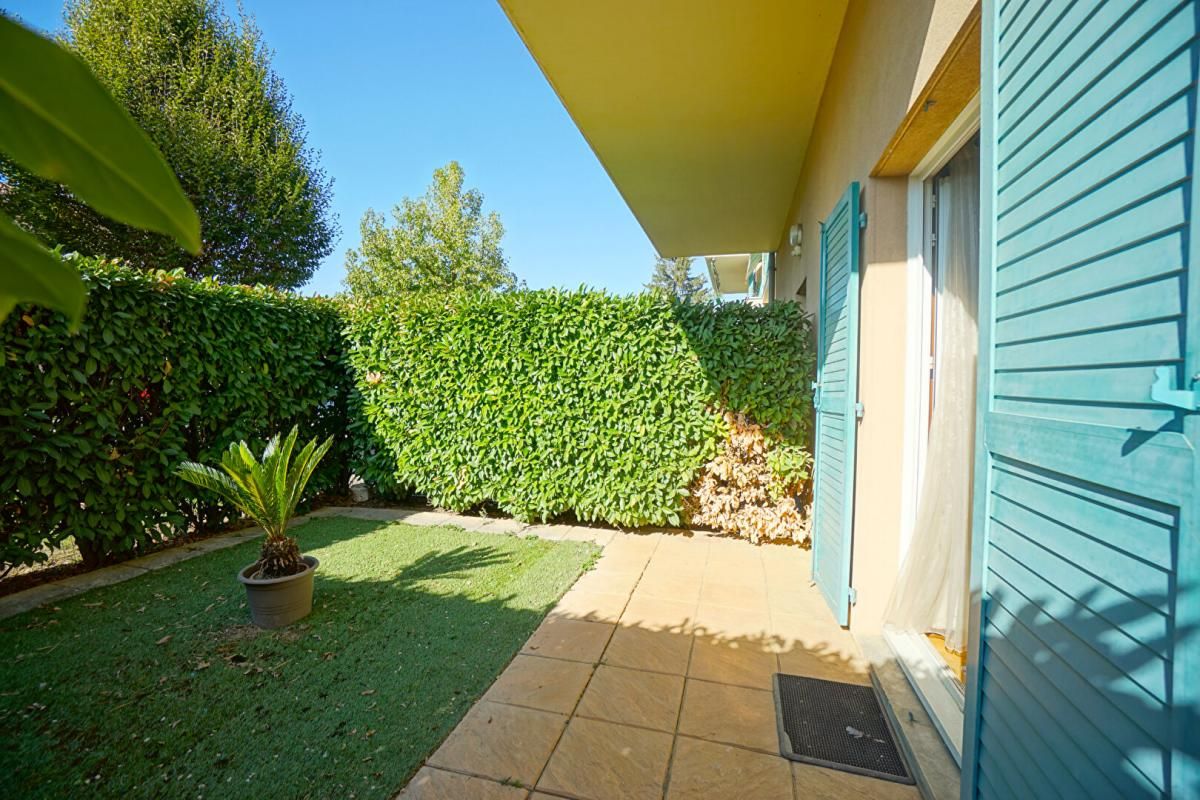 Appartement 2 pièce(s) 60.72 m2
