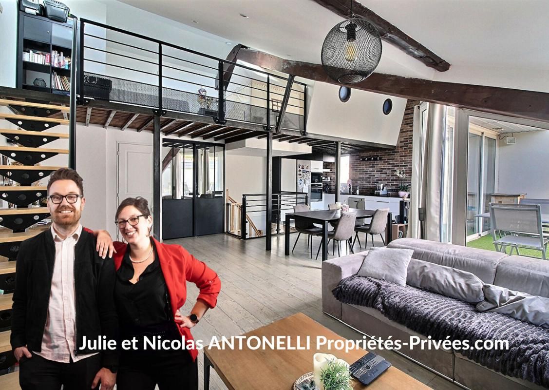 magnifique appartement en DUPLEX 118m² " chambres avec TERRASSE TROPEZIENNE entièrement rénové