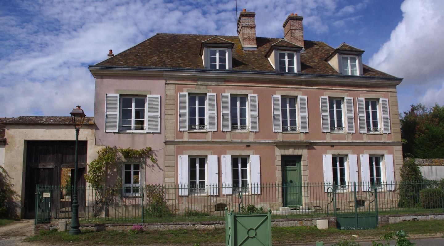 Maison Bourgeoise Crécy Couve 8 pièce(s) 220m2