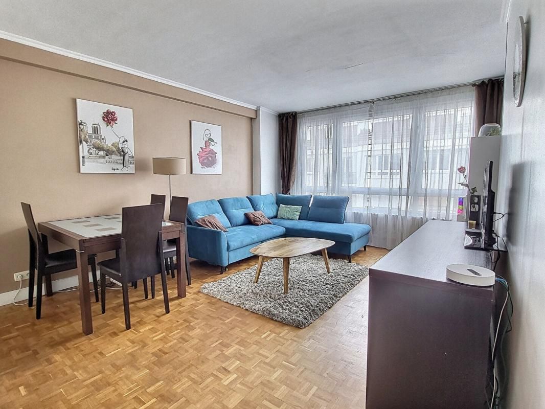 Appartement 3 pièces 67m² Paris 18ème