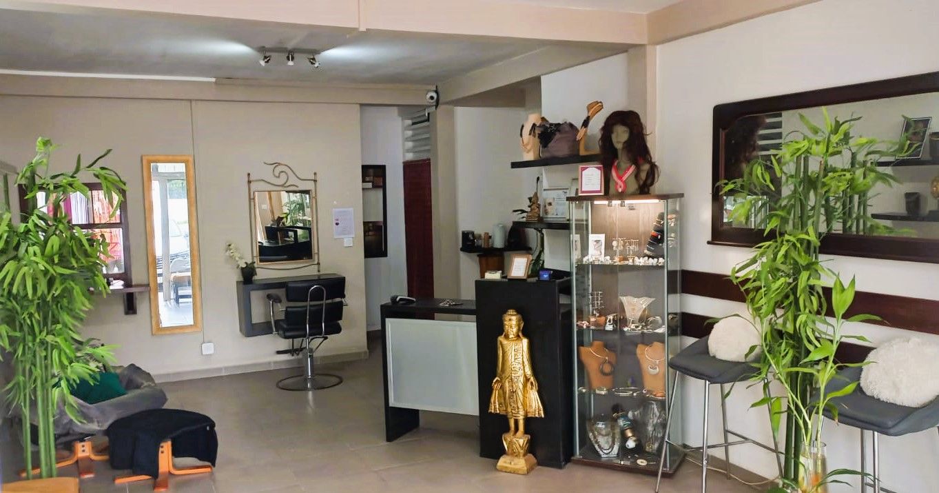 REMIRE MONTJOLY - SALON ESTHETIQUE , BIEN ETRE