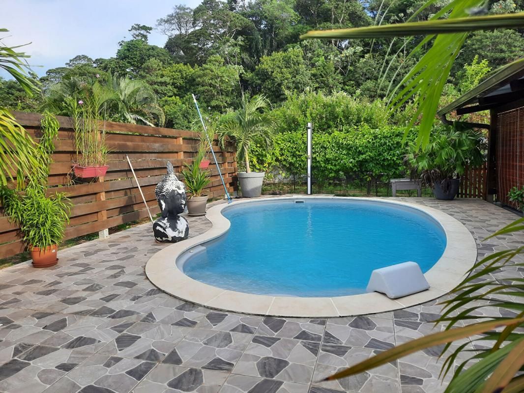 Lac Maillard - VILLA T4 piscine 23.5 m2