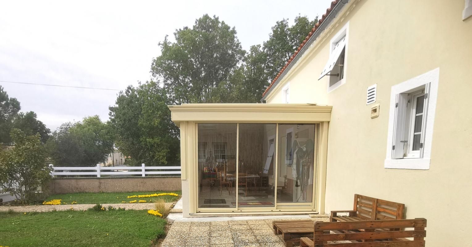 Charmante Maison de 97m2 terrain verdoyant de 665 m2
