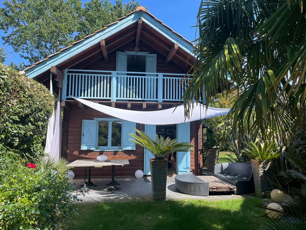 Bassin d'Arcachon-La Teste de Buch CHALET d'habitation en bois, 3 pièces