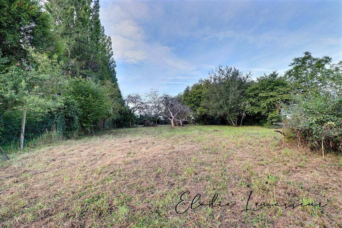 AGNETZ AGNETZ 60600 (BOULINCOURT) TERRAIN A BATIR 1900m² 2